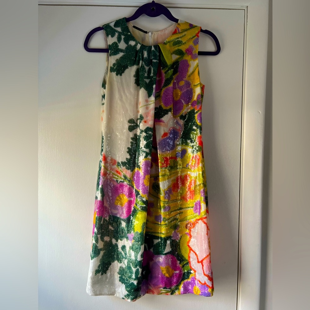 Elie Tahari Watercolor Floral Sequin Shift Dress Party Wedding Guest Coquette